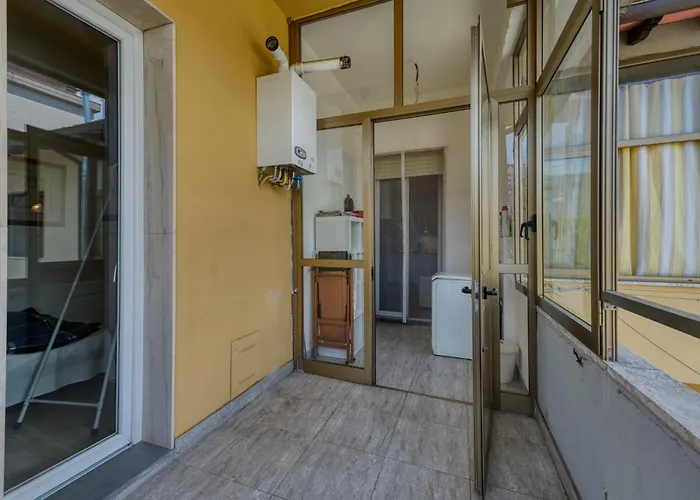 Casella - Boutique In *